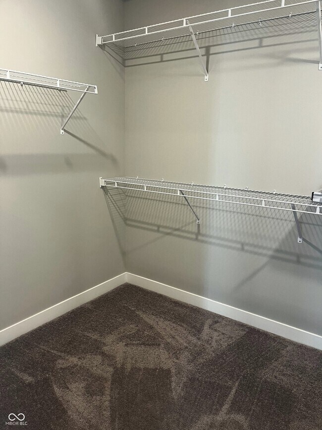 Building Photo - 1953 Goodwin Pl