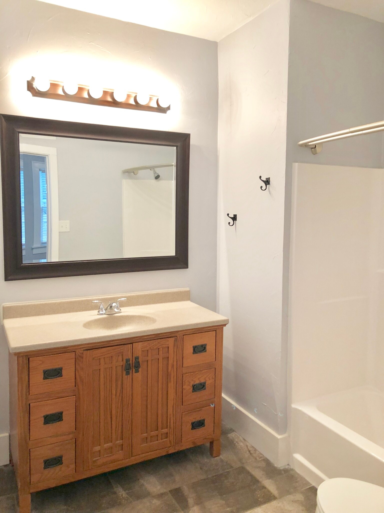 Master bath - 2800 NW 15th St