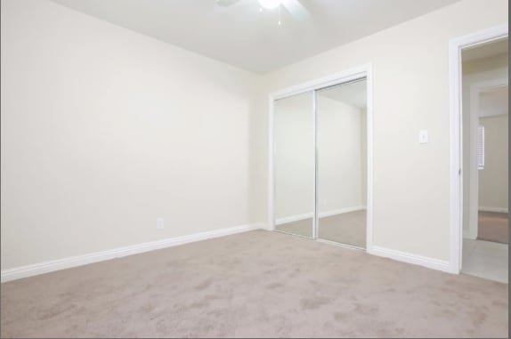Building Photo - 445 Bard St