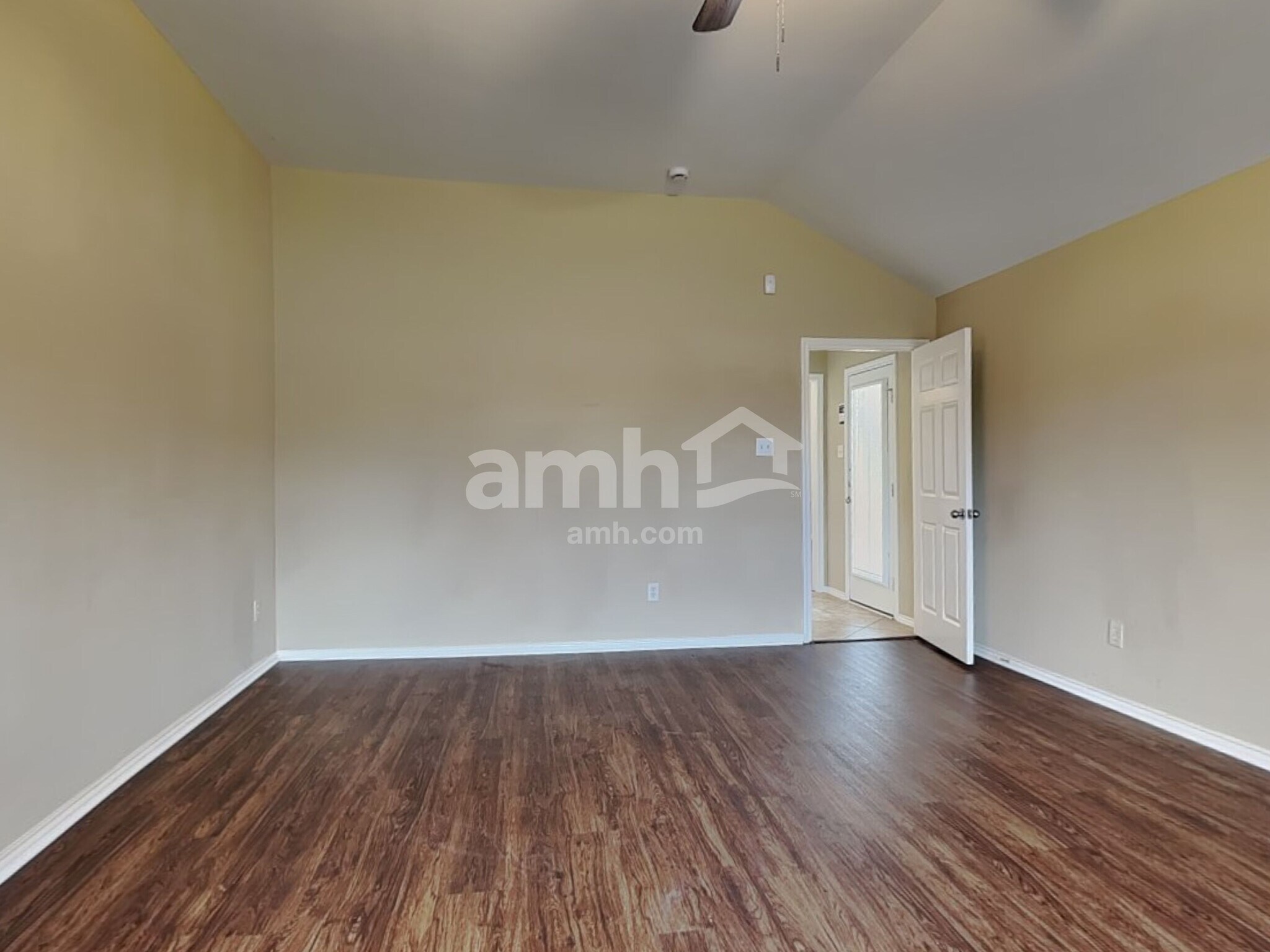 Building Photo - 18914 Roseworth Ct