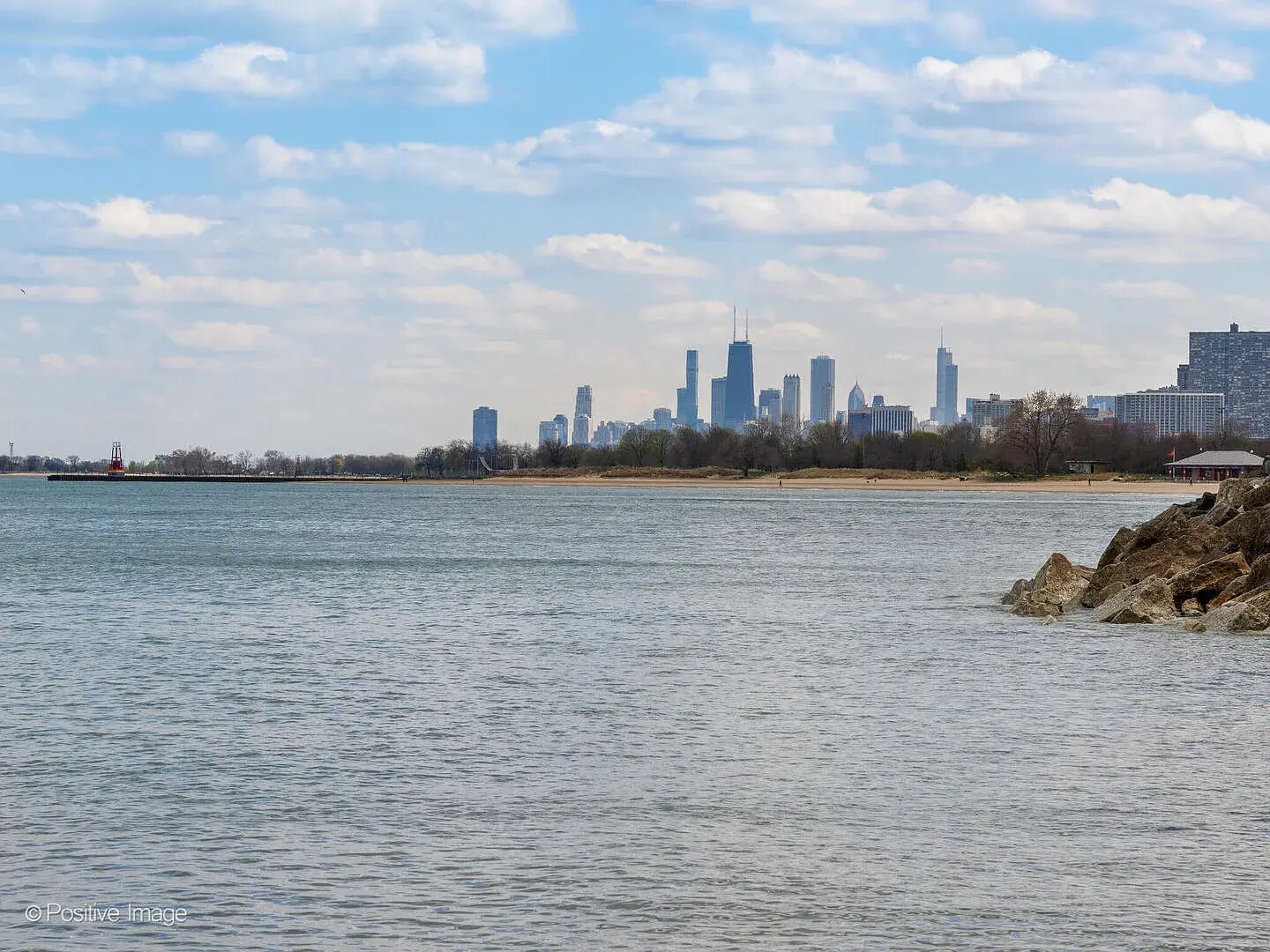 Skyline view - 6259 N Sheridan Rd