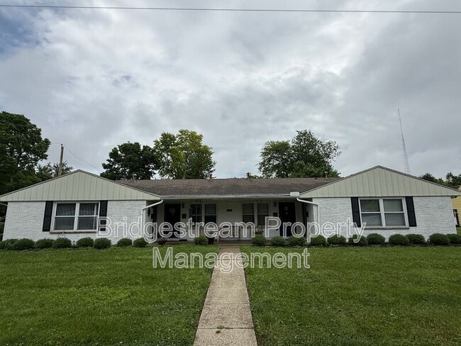 Building Photo - 4352 Sunray Rd