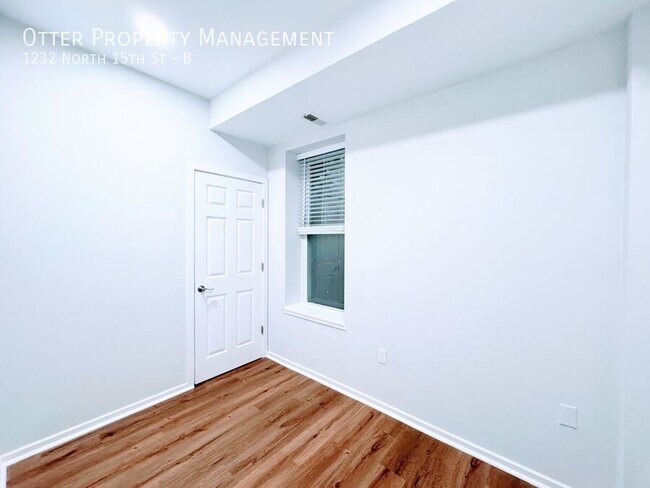 Building Photo - 1232 N 15th St