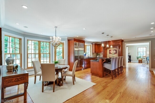 Building Photo - 236 Long Hill Dr