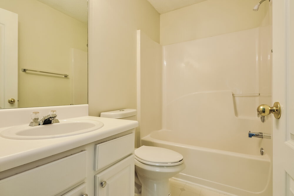 Building Photo - 225 Honeywell Way