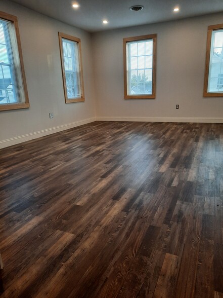 all custom flooring - 247 Main St