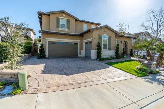 Primary Photo - 1728 Bluesage Ct