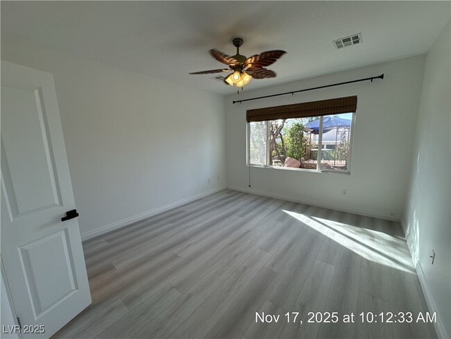 Building Photo - 2335 Meteor Shower St