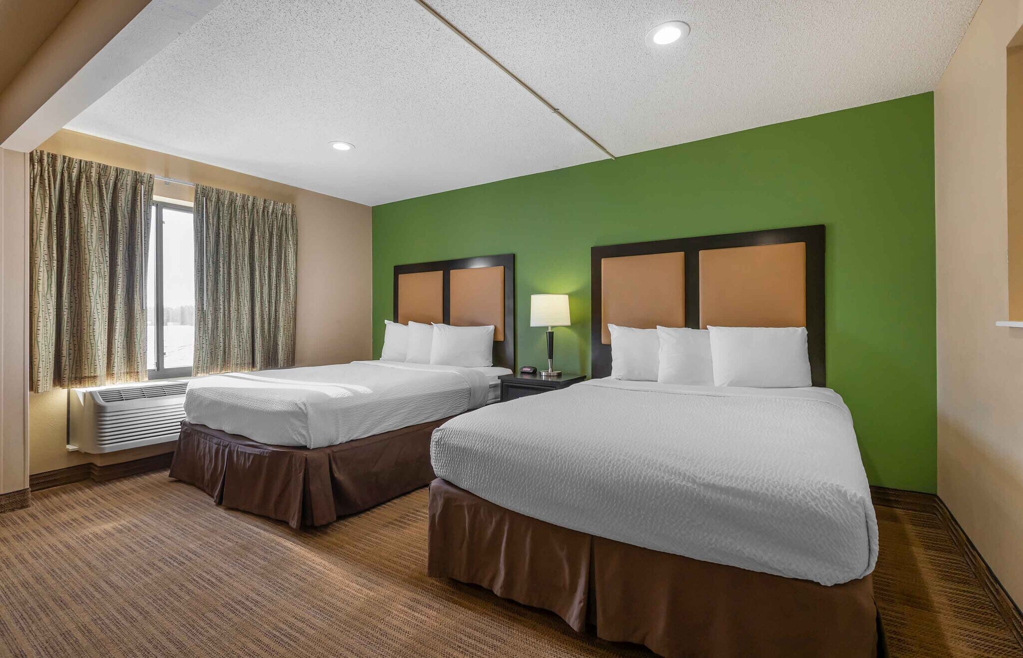 Building Photo - Furnished Studio-Atlanta - Alpharetta - No...