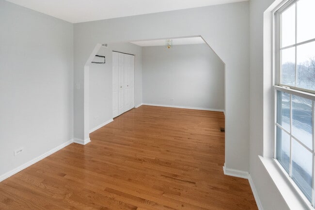 Building Photo - 2670 Pecos Cir