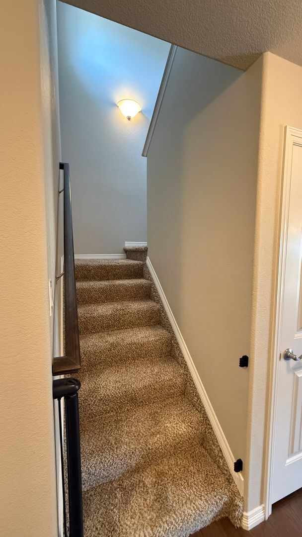 Building Photo - Spacious Two-Story Home in Growing Lorson Ranch Community