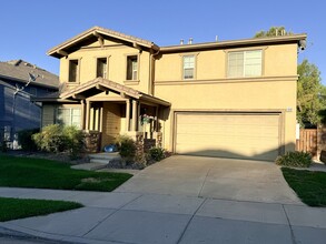Building Photo - 11226 Evergreen Loop