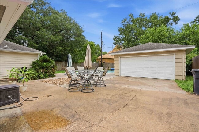 Building Photo - 9629 Maribelle Way