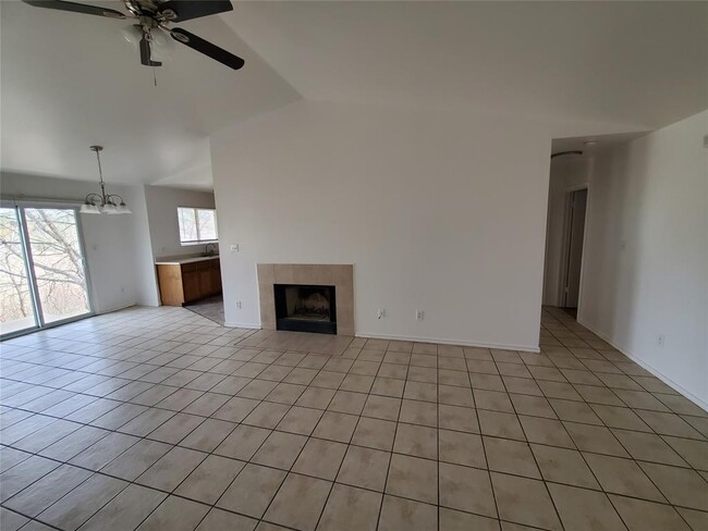 Building Photo - 7209 Ritchie Dr