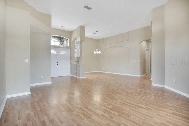 Building Photo - 18051 Thornhill Grand Cir