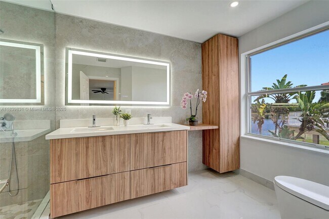 Building Photo - 16276 SW 29th St