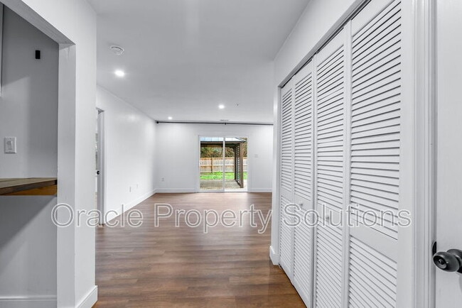 Building Photo - 1103 Canvasback Ct