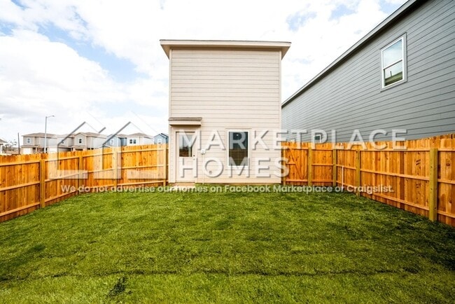 Building Photo - 6609 Dali Bnd