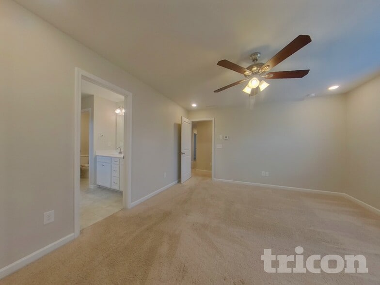 Building Photo - 73 Leyland Ct