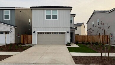 Building Photo - $2,650 Plum Tree, Move in Bonus $500 / Clovis Ave. & Shepherd, New 3 Bd House, Clovis, Heritage G...