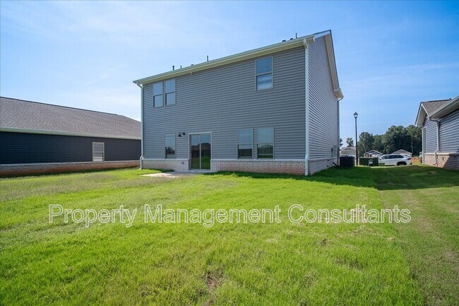 Building Photo - 22857 Dashwood Ln