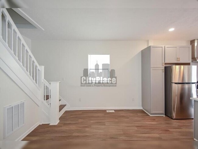 Building Photo - 2625 Guilford Ave