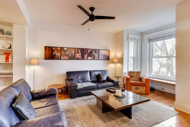 Building Photo - Sprawling 5 Bed, 3 Bath, Two Kitchens, Dual Back Decks, Two Office/Den Townhouse, 2 WD in Unit - ...