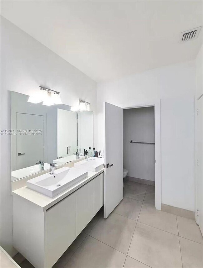 Building Photo - 7240 NW 103rd Path