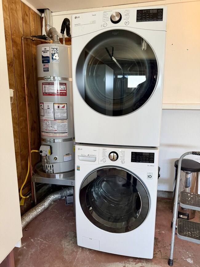 Building Photo - 1586 Stapleton Ct