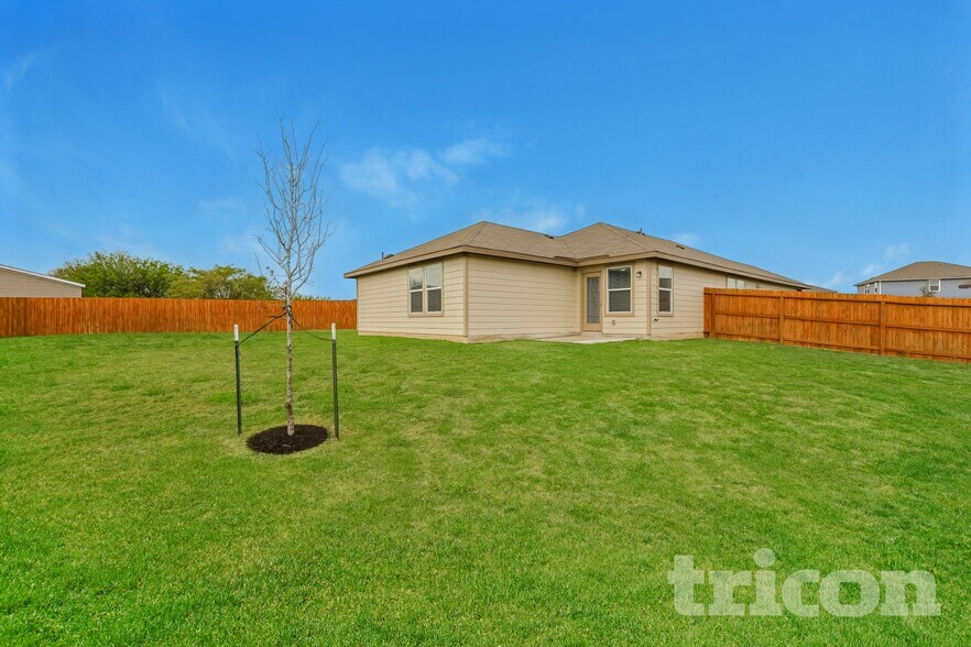 Building Photo - 5919 Noah Pl