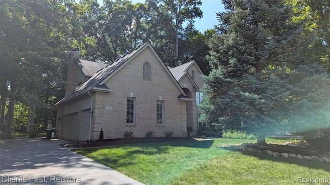 Building Photo - 19691 Windridge Dr