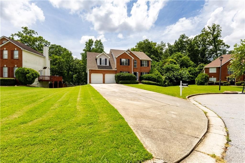 Building Photo - 2432 Pendergrass Ln