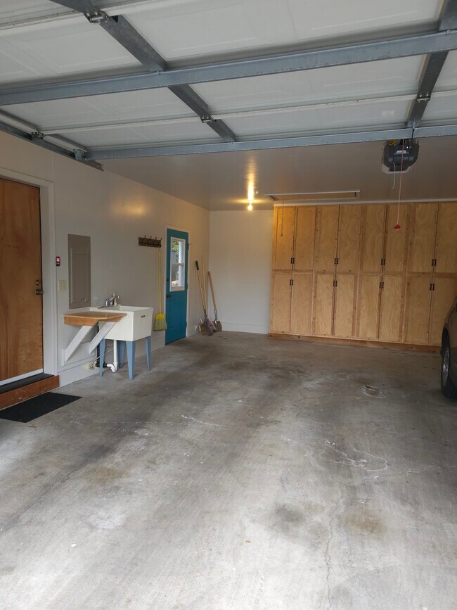 Garage with Hot/Cold Water Sink - 8120 Kitamat Way