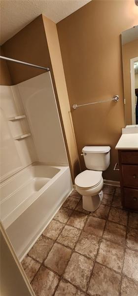 Building Photo - 246 Overlook Ct