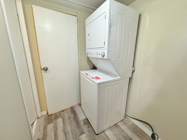 Building Photo - 2 BR /1 BA Mobile Home, US1 North