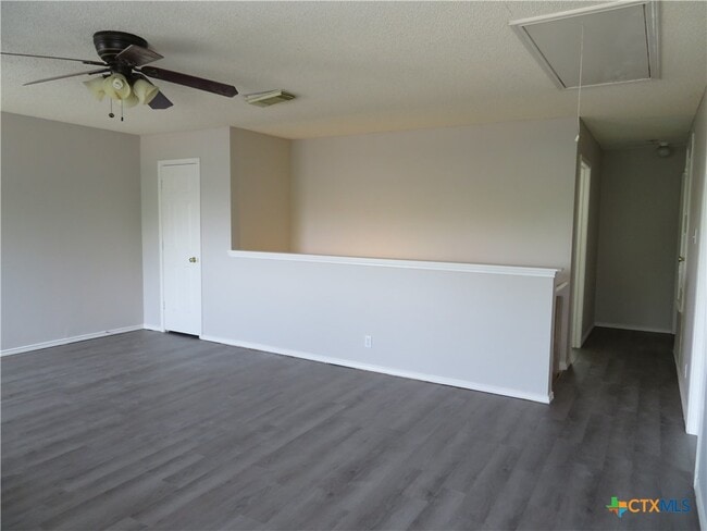 Building Photo - 1093 Stone Branch