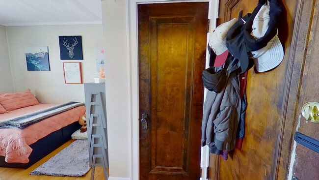 Building Photo - 6813 21st St