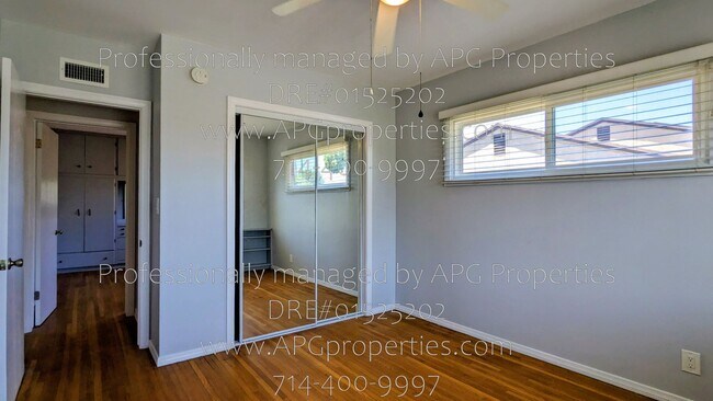 Building Photo - 11151 Chadsey Dr