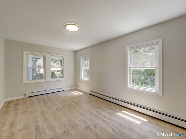 Building Photo - 1455 Forbes St