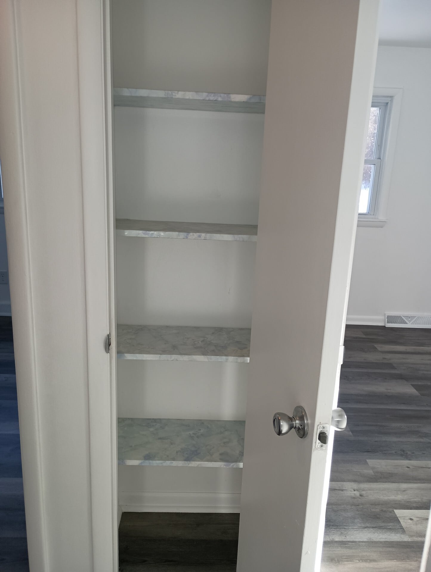 Building Photo - 1A Saybrook Dr