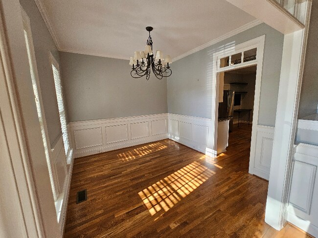 Building Photo - 10 Highgrove Ln
