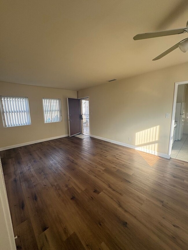 Building Photo - 9016 Reading Ave