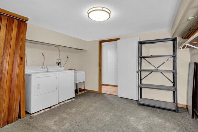 Building Photo - 15478 US-24