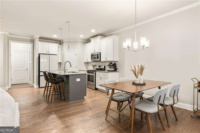 Building Photo - 1603 Glenivy