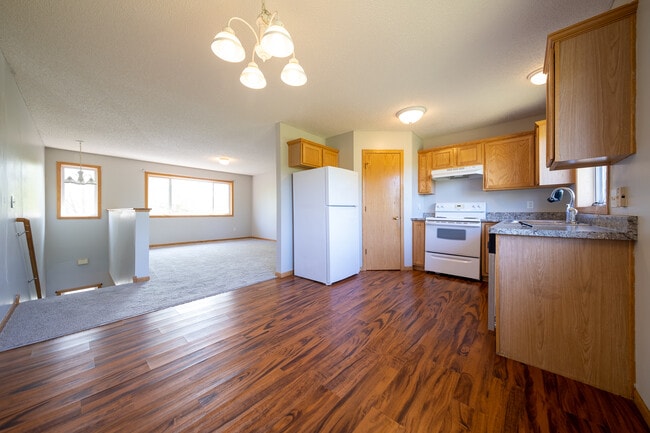 Building Photo - 1254 Willow Trail