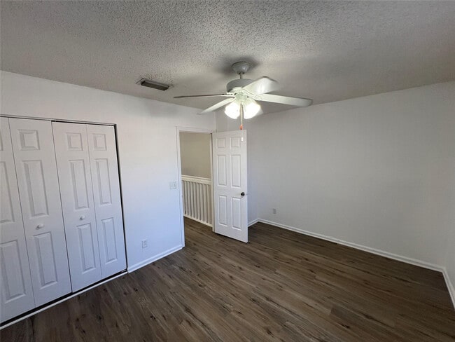 Building Photo - 6756 Sienna Club Dr