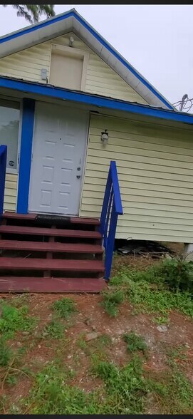 Building Photo - 2828 Cranford Ave
