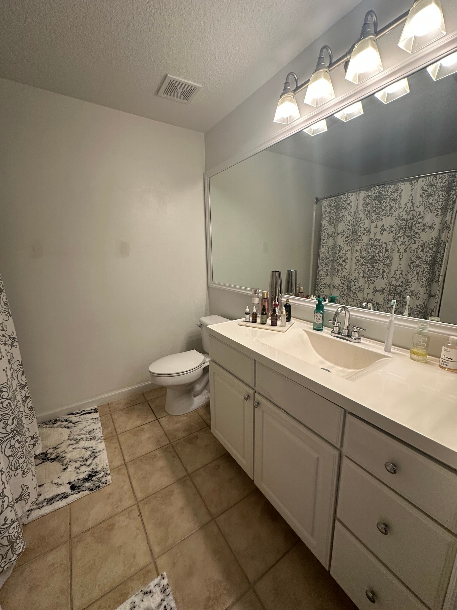 Updated Bathroom - 9901 Baywinds Dr