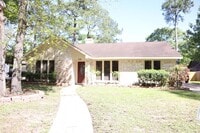 Building Photo - 2215 Silver Falls Dr