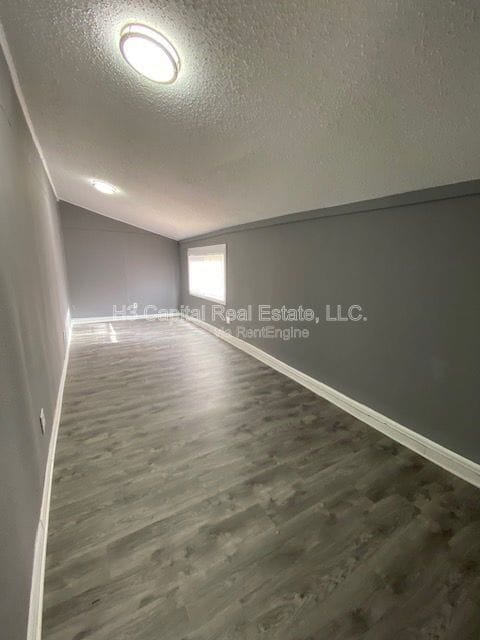 Building Photo - 8 Briarcliff Dr